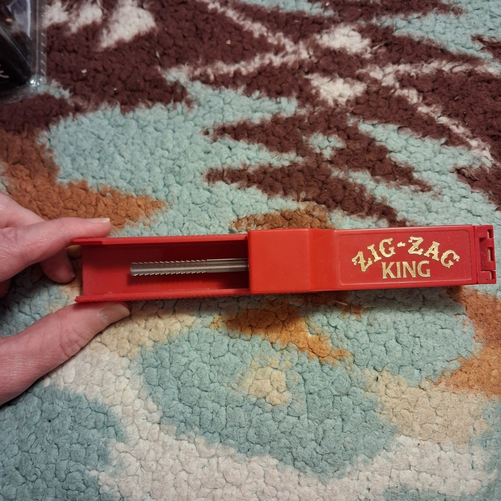 King Red Rolling Machine - Picture 5 of 5